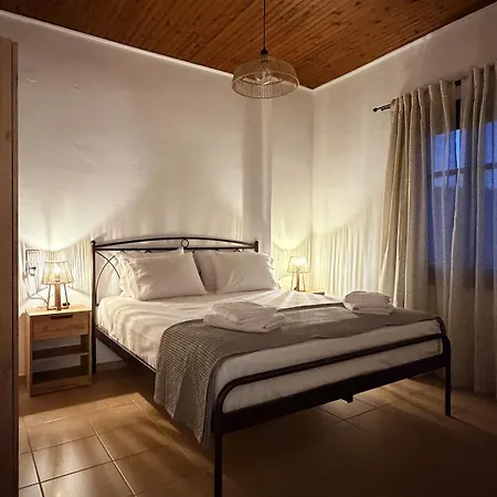 Mitzelitsa Cozy 2-4 Guests Apartment *