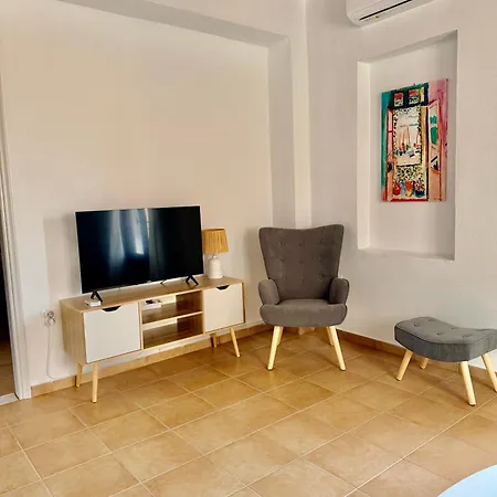 Mitzelitsa Cozy 2-4 Guests *